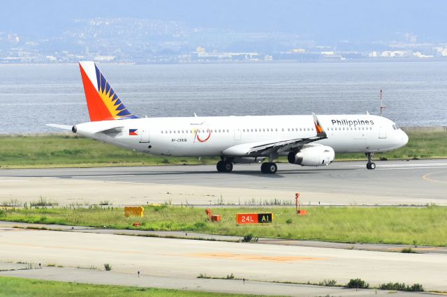 Airbus A321 (RP-C9906)