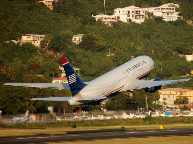 N246AY — - Take-off from STT