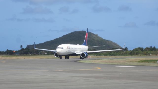 Boeing 737-900 (N871DN)