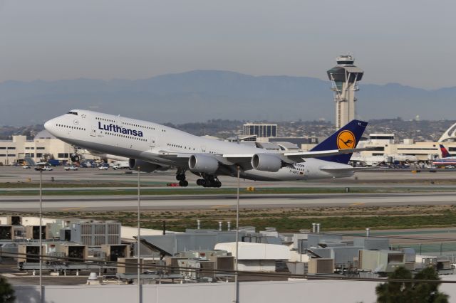 BOEING 747-8 (D-ABYC)