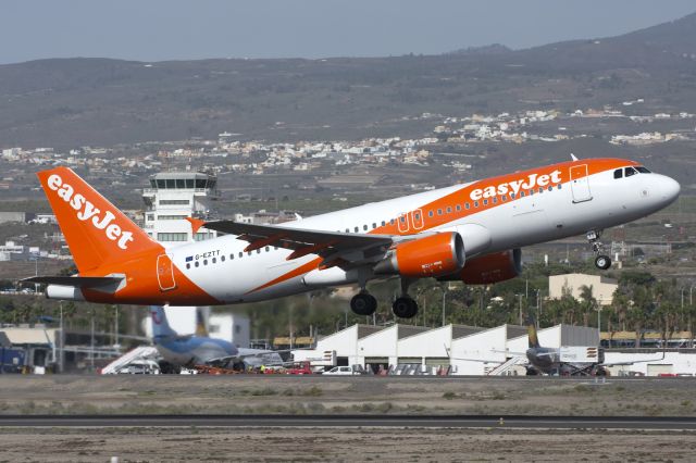 Airbus A320 (F-EZTT)