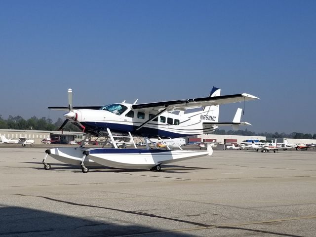 Cessna Caravan (N688MC)