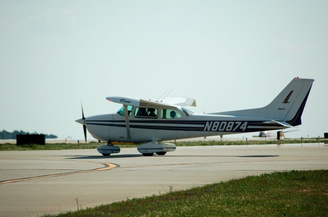 Cessna Skyhawk (N80874)