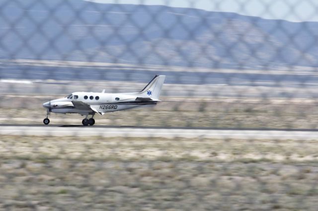 Beechcraft King Air 90 (N266RD)