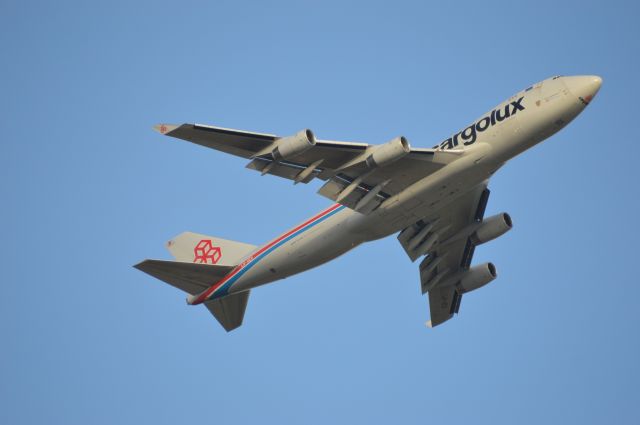 Boeing 747-400 (LX-VCV)