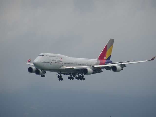 Boeing 747-400 (HL7421)