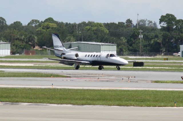 Cessna Citation II (N882WF) - Cessna Citation Bravo (N882WF) arrives at Sarasota-Bradenton International Airport