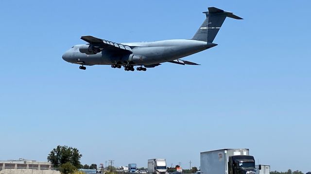 Lockheed C-5 Galaxy —