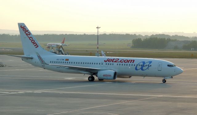 Boeing 737-800 (EC-LTM) - Lsd. AIR EUROPA