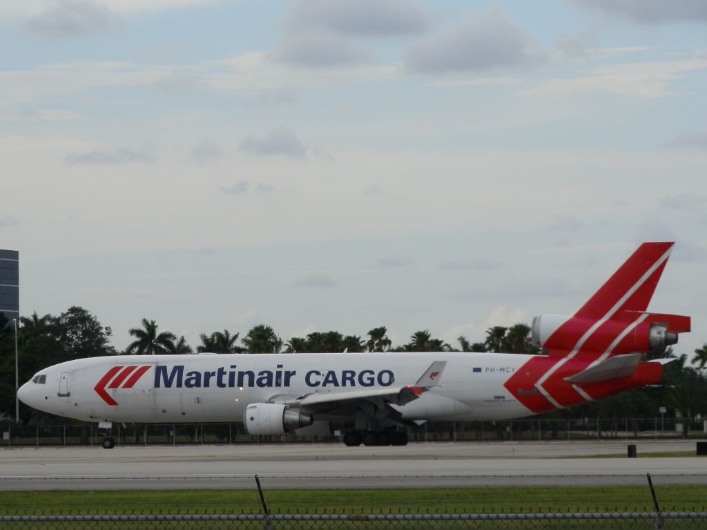 Boeing MD-11 (PH-MCY)