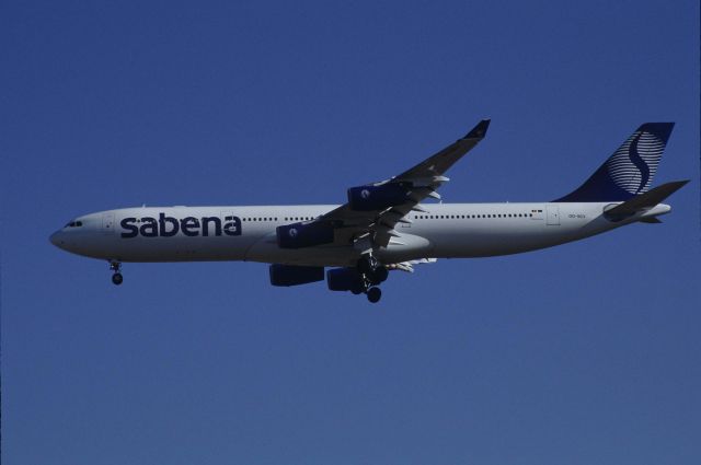 Airbus A340-300 (OO-SCY) - Final Approach to Narita Intl Airport Rwy34L on 1999/01/05