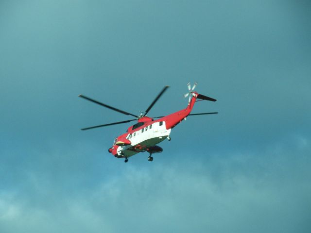 EI-CZN —