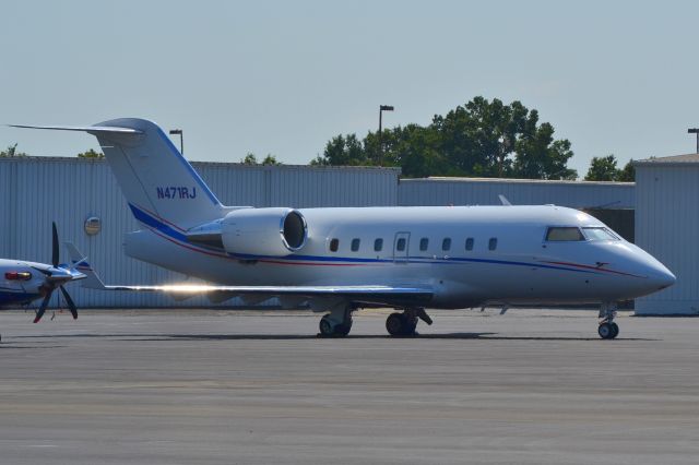 Canadair Challenger (N471RJ) - ADIOS AVIATION LLC at KCLT - 9/22/18