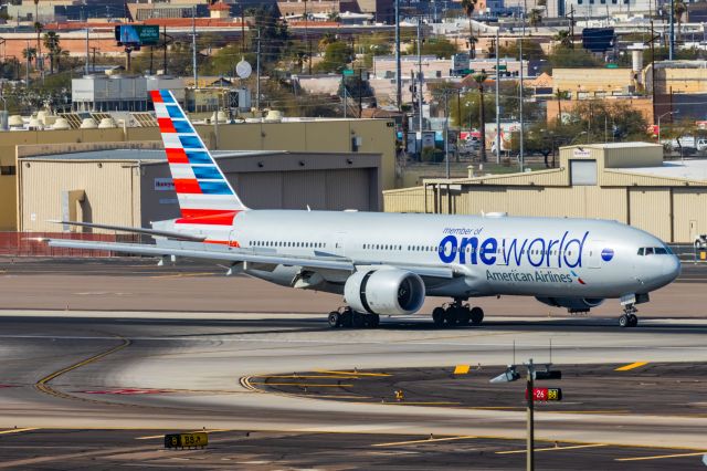 Boeing 777-200 (N791AN) - An American Airlines 777-200 in Oneworld special livery landing at PHX on 2/11/23 during the Super Bowl rush. Taken with a Canon R7 and Canon EF 100-400 II L lens.