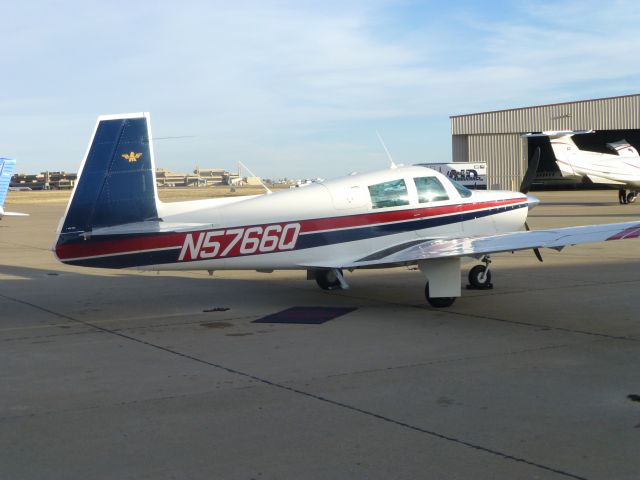 Mooney M-20 (N5766Q)