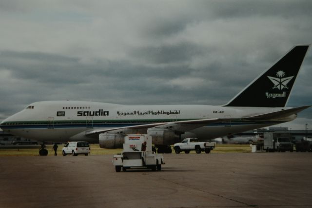 Boeing 747-200 (HZ-AIF) - Saudi VIP flight to Toronto