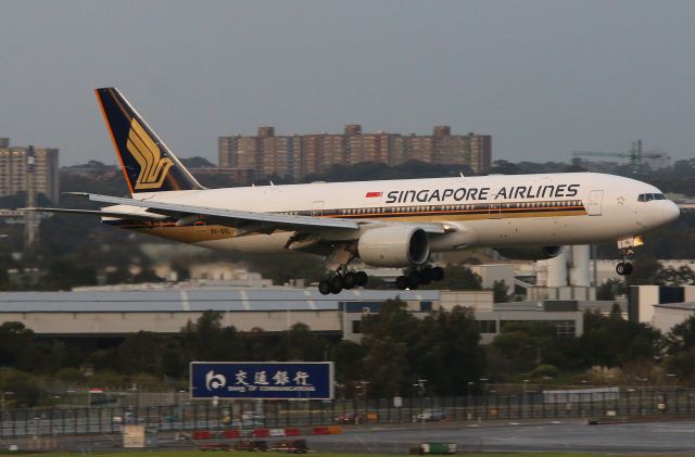 9V-SVL — - SVL Arriving into 16R from Singapore as SQ242.. Taken from the International Carpark with a 70-200mm