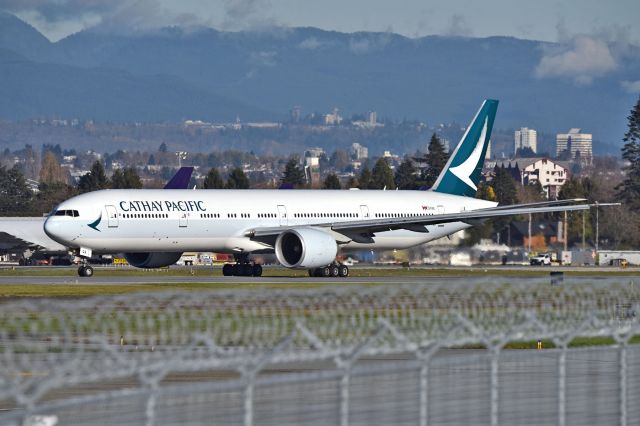 BOEING 777-300ER (B-KQA)