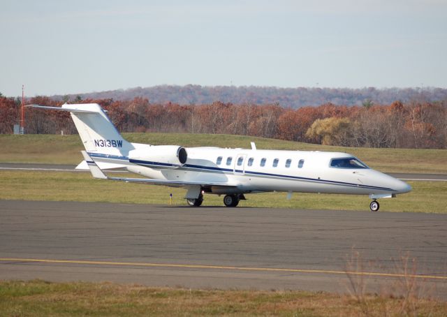 Learjet 45 (N313BW)