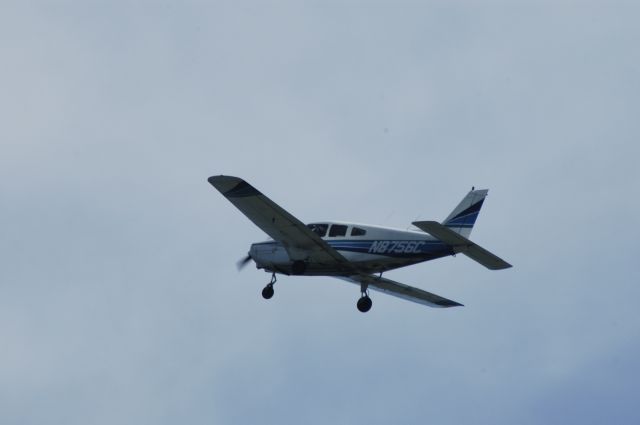 Piper Cherokee (N8756C)