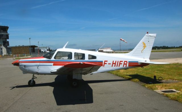 Piper Cherokee (F-HIFR) - Piper PA-28-161 Guerrier