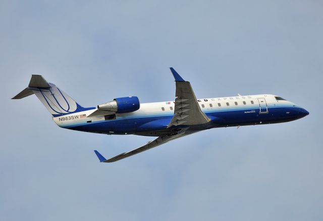Canadair Regional Jet CRJ-200 (N983SW)