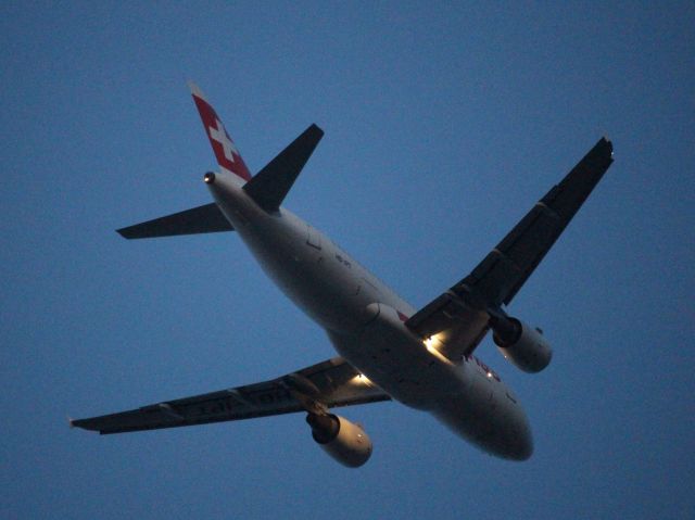 Airbus A320 (HB-IPT)