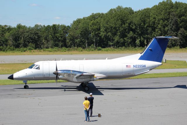 Embraer EMB-120 Brasilia (N235SW)