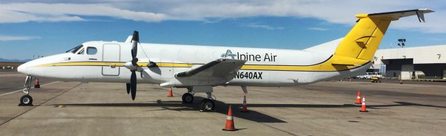 Beechcraft 1900 (N640AX)