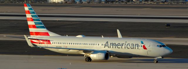 Boeing 737-700 (N959NN) - phoenix sky harbor international airport 11JAN21