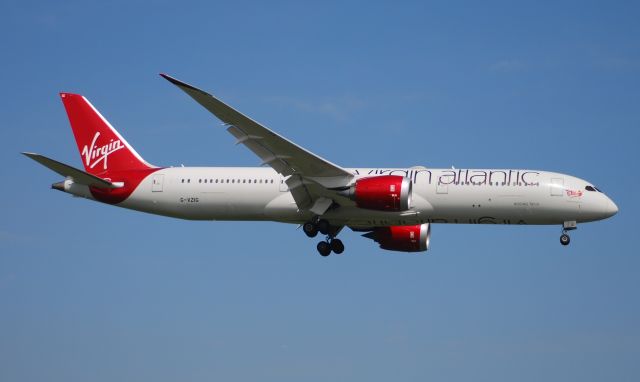 Boeing 787-9 Dreamliner (G-VZIG) - Taken from the Threshold of 29L