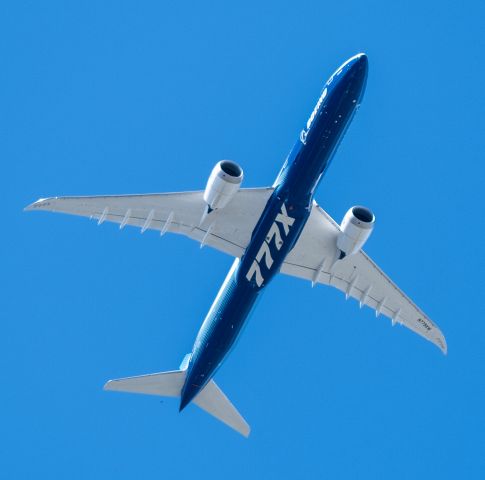 BOEING 777-9 (N777XW) - 777X headed over to Boeing field after a busy day of tests - a shot without the wheels down today