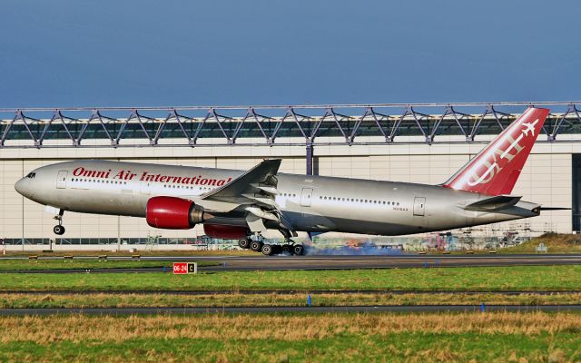 Boeing 777-200 (N918AX) - omni b777-2 n918ax landing at shannon 12/1/16.