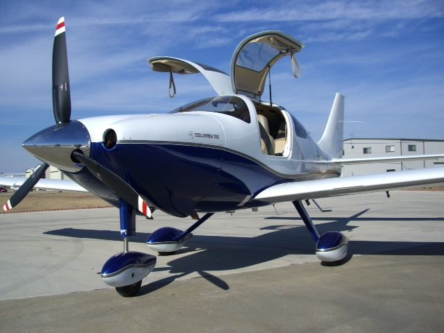 Cessna 350 (N115FP)