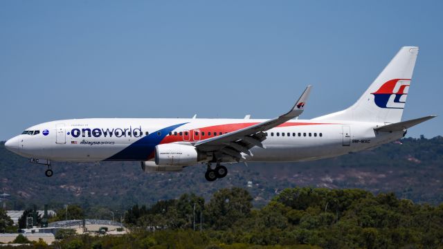 Boeing 737-800 (9M-MXC)