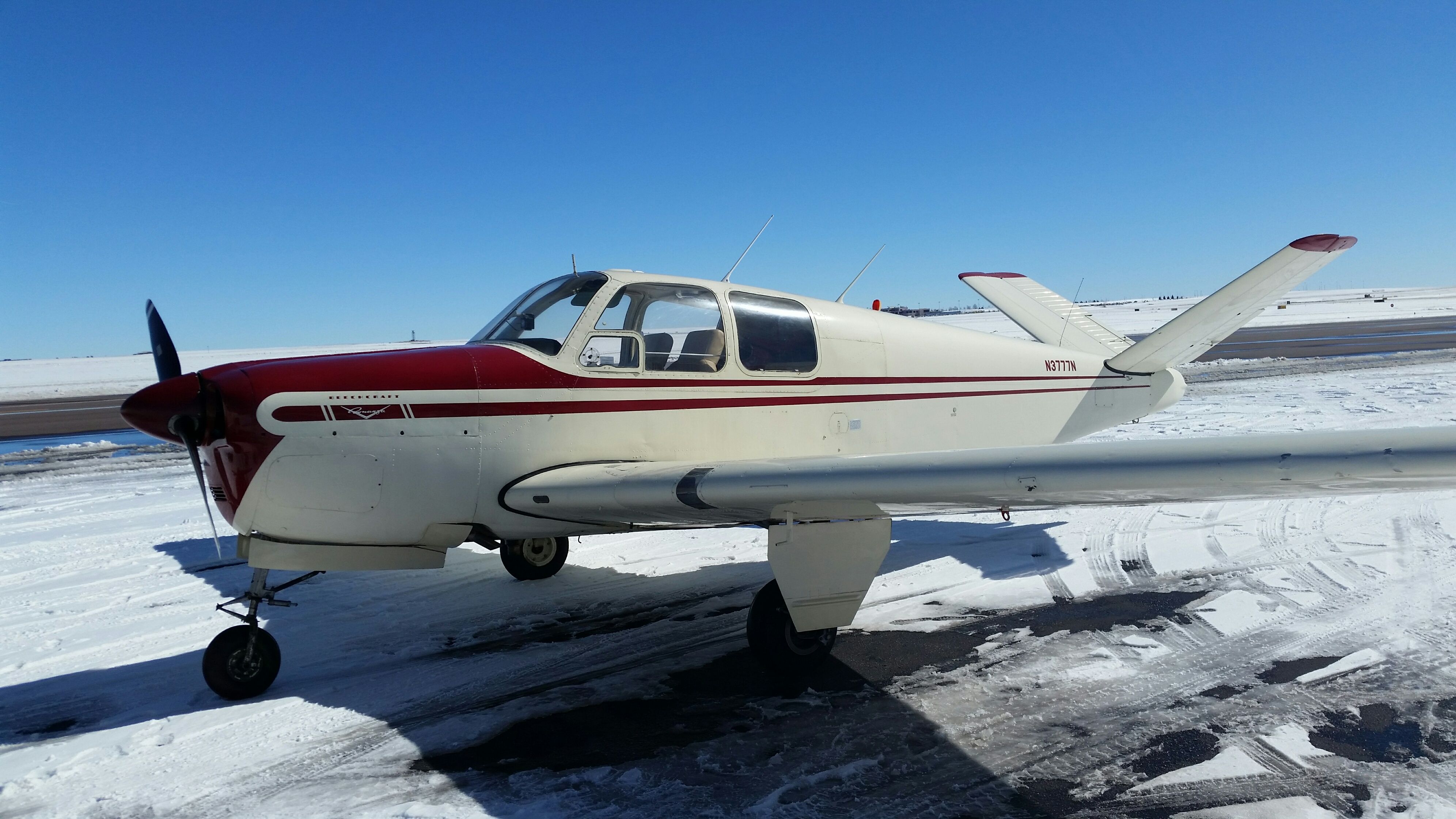 Beechcraft 35 Bonanza (N3777N)