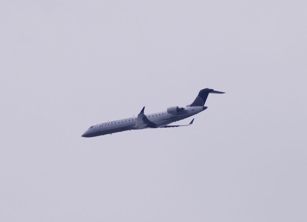 Canadair Regional Jet CRJ-700 (N501MJ)