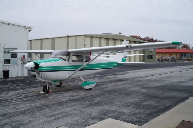 Cessna Skyhawk (N8255T) - 22 Nov 2008