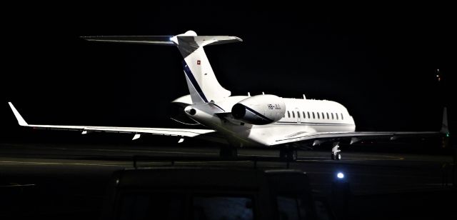 Bombardier Global Express (HB-JLC) - Aeroporto de Santa Maria - LPAZ - Azores 19/12/2020
