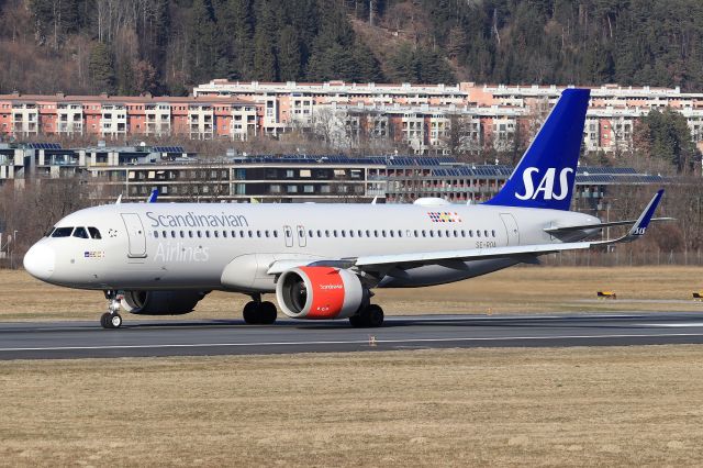 Airbus A320neo (SE-ROA)