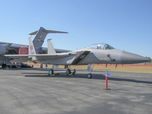 McDonnell Douglas F-15 Eagle —