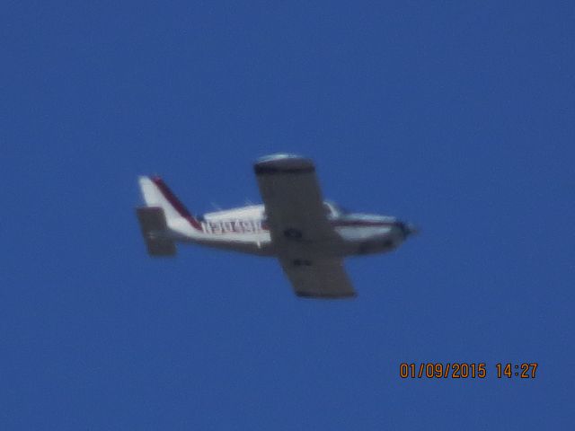 Piper Cherokee (N3049R)