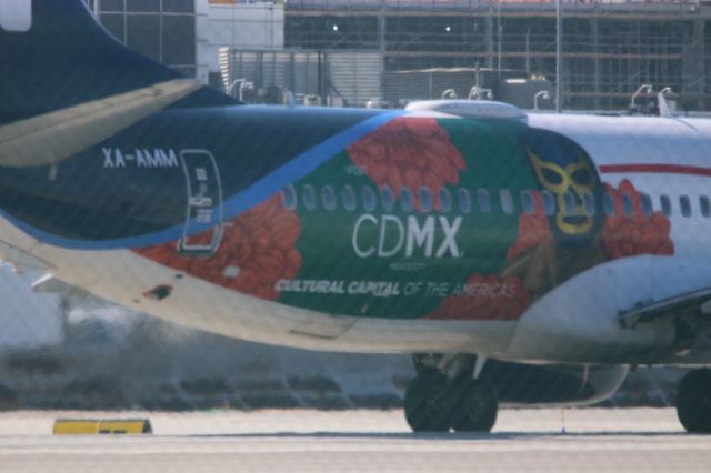 Boeing 737-800 (XA-AMM)
