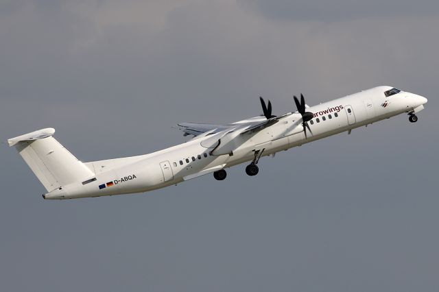 de Havilland Dash 8-400 (D-ABQA)