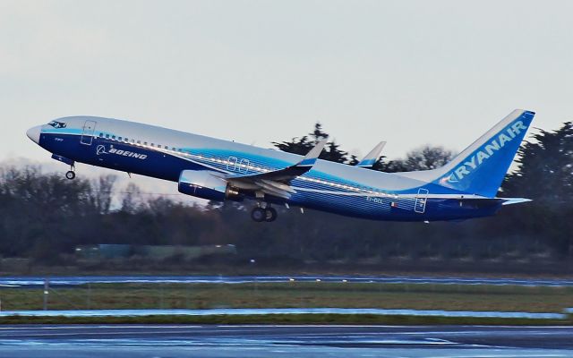 EI-DCL — - ryanair 737-8 ei-dcl in boeing dreamliner livery dep shannon 17/1/14.