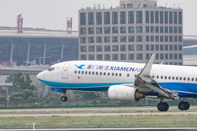 Boeing 737-700 (B-5489) - B737-85C(B-5489) Landing