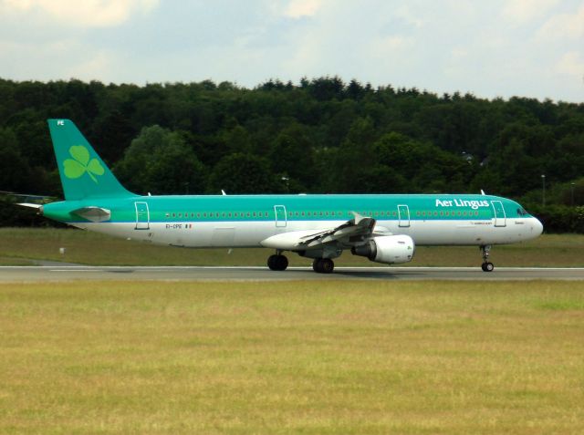 Airbus A321 (EI-CPE)