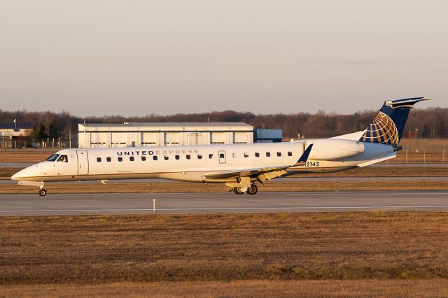 Embraer EMB-145XR (N12145)