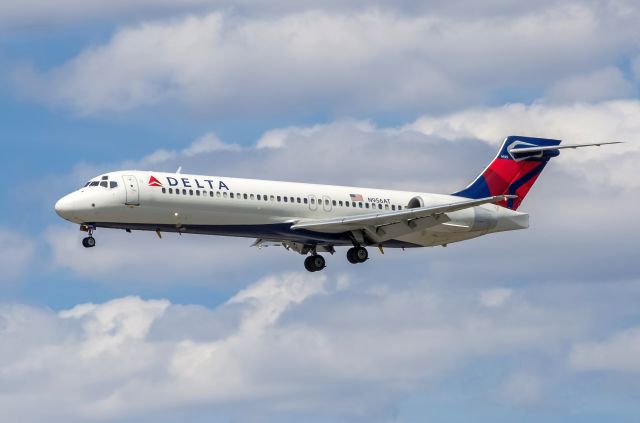 Boeing 717-200 (N956AT) - Delta B717 N956AT