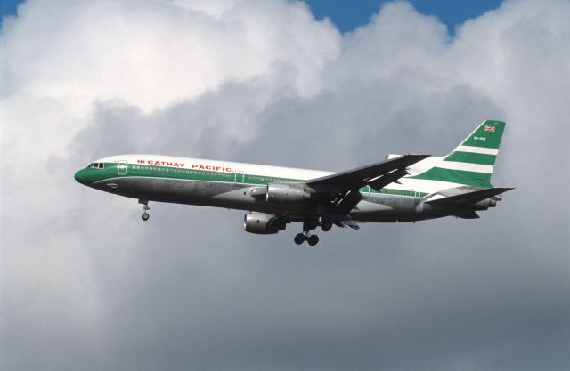 Lockheed L-1011 TriStar (VR-HHY) - Final Approach to Narita Intl Airport Rwy34 on 1988/08/20